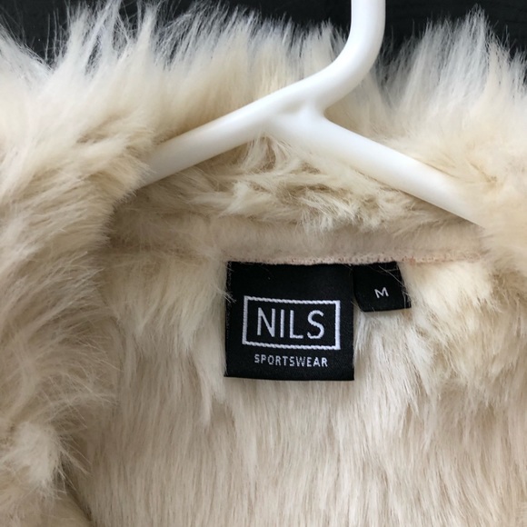 Vintage Nils cream suede and faux fur vest, size medium - Picture 3 of 5